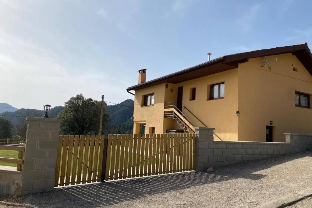 Allotjament Cal Bru Sant Llorenç de Morunys Esterno foto